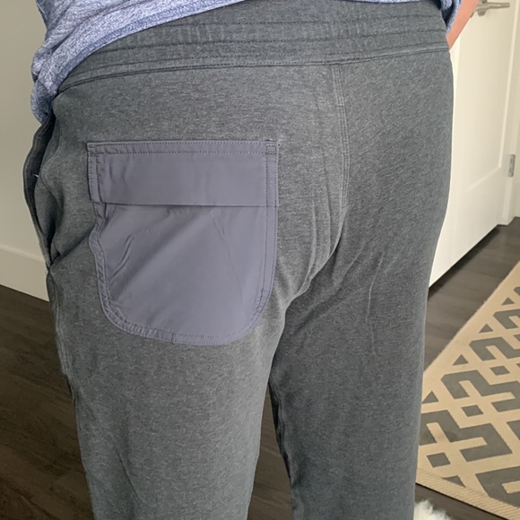 LULULEMON Mens Yoga Pants - Picture 2 of 8